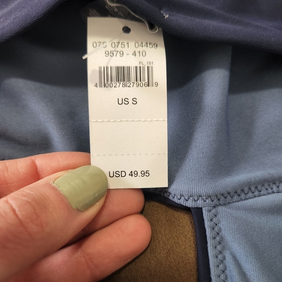 ☆NEW - AERIE, Size Small, One Piece Bathing Suit - Low Cut - Deep V Halter - Picture 3 of 6